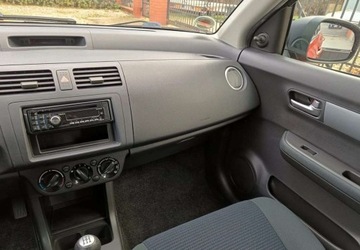Suzuki Swift IV Hatchback 5d 1.3 92KM 2009 Suzuki Swift 1.3 Comfort 1.3 Benzyna 92KM BEZWYPADKOWY, zdjęcie 35