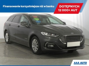 Ford Mondeo 2.0 Hybrid, Salon Polska