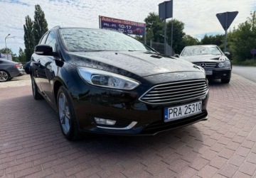 Ford Focus III Kombi Facelifting 1.5 TDCi 120KM 2015 Ford Focus 1.5TDCI NAVI Klimatronic Alu Extra stan 1.5 Diesel 120KM, zdjęcie 12