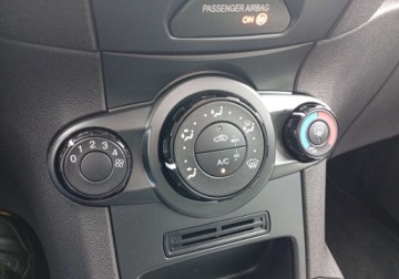 Ford Fiesta VII Hatchback 3d Facelifting 1.25 82KM 2015 Ford Fiesta Zarejestrowany - ubezpieczony - benzyna - 1,2 - 82 KM 1.2 82KM, zdjęcie 27