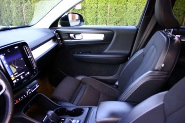 Volvo XC40 Crossover 2.0 D3 150KM 2019 Volvo XC 40 D3 150KM Panorama dachKamery 360NaviAlu 19 caliLadne Auto FV23, zdjęcie 29