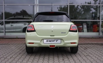 Suzuki Swift VI Hatchback Facelifting 1.2 DualJet SHVS 83KM 2025 Suzuki Swift DEMO Elegance 1.2 mild Hybrid 2WD CVT 1.2 Hybryda 83KM, zdjęcie 6