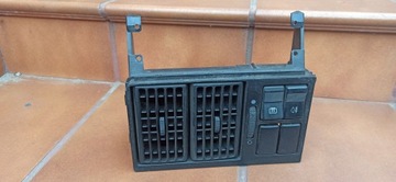 AUDI 100 C3 81-97 KRATKA ŚRODKOWA NAWIEWU PANEL