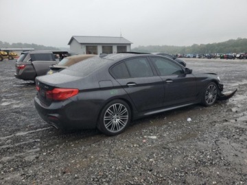 BMW Seria 5 G30-G31 2018 BMW Seria 5 540xi 2018 3.0l 3.0 Benzyna 335KM, zdjęcie 3