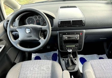 Seat Alhambra I (7MS) Minivan Facelifting 2.0 i 115KM 2005 Seat Alhambra 2.0 Benzyna 7-osobowy 6-biegow Tempomat Klimatronik 2.0, zdjęcie 16