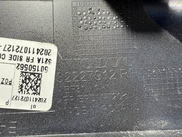 LIŠTA NÁRAZNÍKU PŘEDNÍ LEVÁ+PRAVÁ VOLVO XC60 II FACELIFT 22-24 OE R-DESIGN