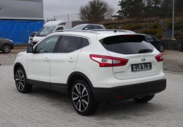 Nissan Qashqai II Crossover 1.2 DIG-T 115KM 2017 Nissan Qashqai 1.2TCE 115KM Automat Ledy Navi Kamera Oplacony 1.2, zdjęcie 8