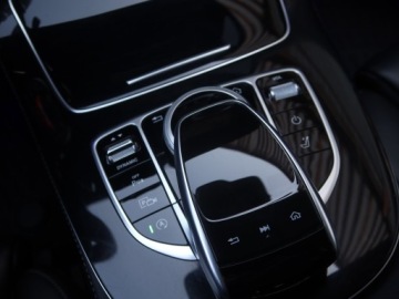 Mercedes Klasa E W213 Kombi 2.0 250 211KM 2017 Mercedes E E 250, Salon Polska, Automat, Skóra, zdjęcie 18