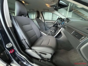 Volvo V70 III Kombi Facelifting 2.0 D3 DRIVE-E 150KM 2015 Volvo V70 D3 Polarklimatroniknavi USBnivomatalu16NOWE OPONYserwis w Volvo, zdjęcie 12
