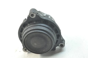 BMW 4 F32 F33 2013 LEVÝ STRANA DRŽÁK / DRŽÁKY MOTORU