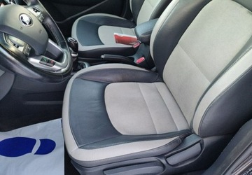 Kia Rio III Hatchback 5d Facelifting 1.4 DOHC CVVT 109KM 2015 Kia Rio Skora Ksenon Navi Kamera 1.4 Benzyna 109KM, zdjęcie 16