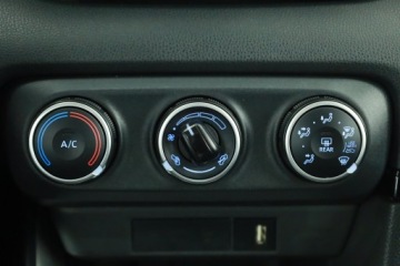 Toyota Yaris IV Hatchback 1.5 Dynamic Force 125KM 2022 Toyota Yaris 1.5 VVT-i, Salon Polska, zdjęcie 10