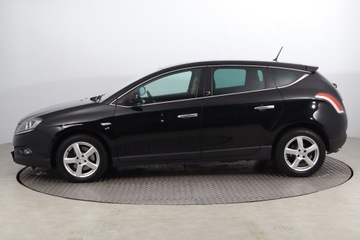Lancia Delta III Hatchback 1.9 Twinturbo MultiJet 190KM 2008 Lancia Delta 1.9 MultiJet, 187 KM, Klima, zdjęcie 2
