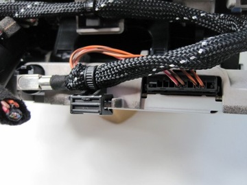 Audi A3 8V дисплей навигационного экрана 8V0857273P