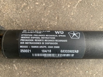 DODGE DURANGO VZPĚRA/TLAKOVAČ ELELKTRICKÝ KRYT KUFRU 68333902AB
