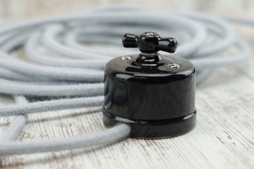 Серый хлопковый шнур с натуральной ретро-плетёнкой.