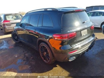 Mercedes GLB 2022 Mercedes-Benz GLB 2022r., GLB 250, od ubezpieczalni 2.0 Benzyna 221KM, zdjęcie 4