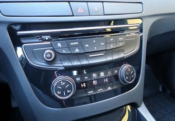 Peugeot 508 I Sedan Facelifting 2.0 HDi 163KM 2014 Peugeot 508 Hybryda, Automat, PDC, HUD, Navi 2.0 Diesel 163KM, zdjęcie 16