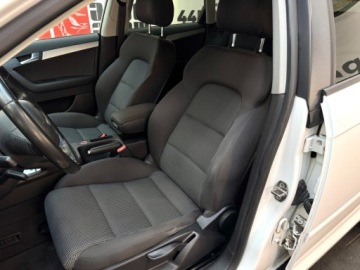 Audi A3 8P Hatchback 3d 2.0 TDI CR 140KM 2010 Audi A3 Sportback ledy bi xenon 2.0 tdi 140 konny manualna skrzynia bezwyp, zdjęcie 24