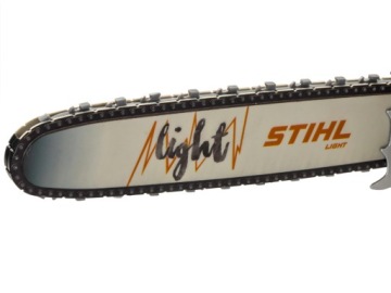 ИГРУШЕЧНАЯ ПИЛА STIHL ИГРУШЕЧНАЯ ПИЛА + ШЛЯПА