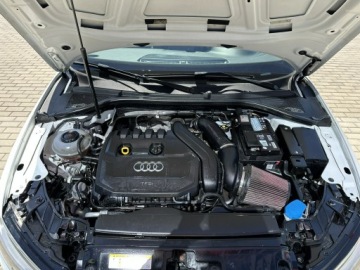 Audi A3 8V Limousine Facelifting 1.5 TFSI 150KM 2017 Audi A3 Limousine Virtual, Navi, Grzane fotele,Alu, zdjęcie 31