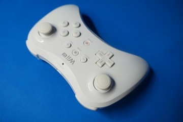 Оригинальный контроллер Nintendo WII PRO WUP-005