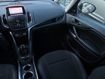 Opel Zafira C Tourer 1.6 CDTI ECOTEC 136KM 2015 Opel Zafira 1.6 CDTI, 7 miejsc, Skóra, Xenon, zdjęcie 7