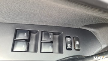 Toyota Auris II Touring Sports Facelifting 1.8 Hybrid 136KM 2016 Toyota Auris 1.8hybryda Navi climatronic bezwypadek serwis TOYOTY 1.8 135KM, zdjęcie 21