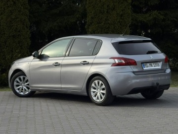 Peugeot 308 II Hatchback 5d 1.2 PureTech 130KM 2017 Peugeot 308 T9 1.2 Benzyna 131KM, zdjęcie 16