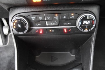 Ford Fiesta VII Hatchback 3d Facelifting 1.0 EcoBoost 100KM 2017 Ford Fiesta SalonPL 100KM Titanium PANORAMA Podgrz.Fotele 16 Kamera Bezywp, zdjęcie 22