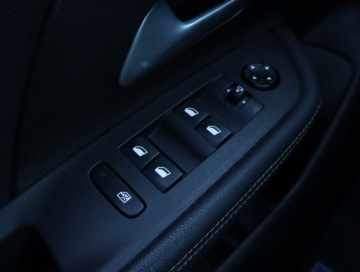 Opel Mokka II SUV 1.2 Turbo 130KM 2021 Opel Mokka 1.2 Turbo, Automat, Klima, Klimatronic, zdjęcie 17