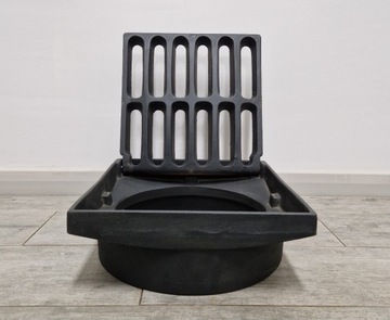 Решетка канализационная чугунная - уличный ввод 340х330мм