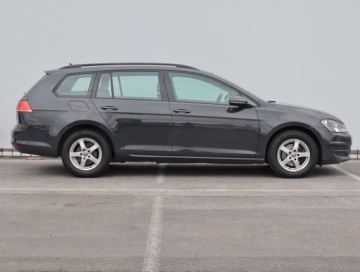 Volkswagen Golf VII Variant 1.6 TDI BlueMotion  110KM 2016 VW Golf 1.6 TDI, Navi, Klima, Tempomat, zdjęcie 5