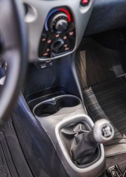 Toyota Aygo II Hatchback 5d 1.0 VVT-i 69KM 2015 Toyota Aygo 1.0 VVT-i X-play Benzyna 69KM, zdjęcie 24