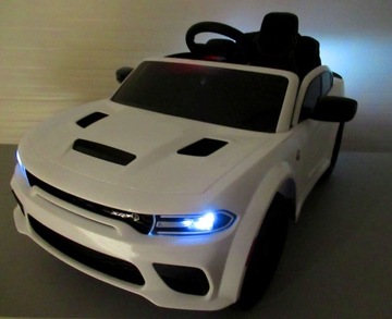 DODGE SRT Автомобиль на аккумуляторе EVA SKRA Pilot