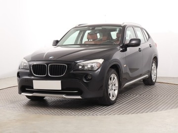 BMW X1 E84 Crossover sDrive18d 143KM 2010 BMW X1 sDrive18d, Klima, Klimatronic, zdjęcie 1