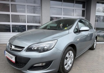 Opel Astra J Hatchback 5d Facelifting 1.6 Twinport ECOTEC 115KM 2015 Opel Astra salon Polska , I wlasciciel, kamera cofania 1.6 Benzyna 115KM, zdjęcie 13