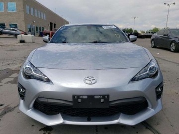 Toyota GT86 Coupe Facelifting 2.0 Boxer 200KM 2020 Toyota GT86 2020, 2,0L, od ubezpieczalni 2.0 Benzyna 200KM, zdjęcie 1