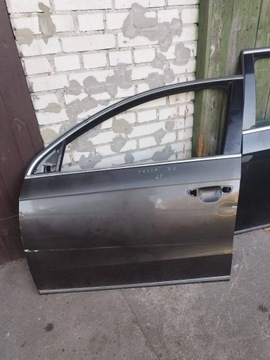 DVEŘE LEVÉ PŘEDNÍ VW PASSAT B7