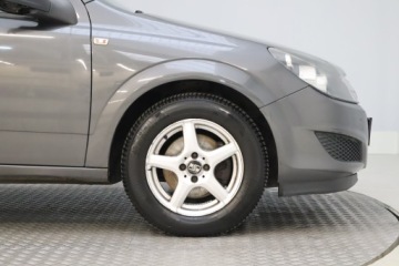 Opel Astra H Hatchback 5d 1.4 TWINPORT ecoFLEX 90KM 2009 Opel Astra 1.4 16V, Klima,ALU, El. szyby, zdjęcie 14