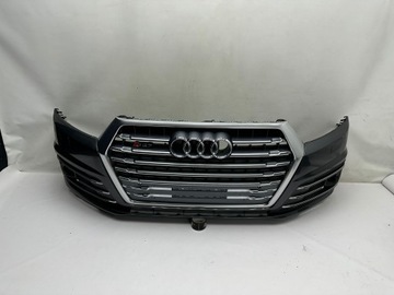 Передній бампер Audi SQ7 Q7 LZ7S 4M0807096A