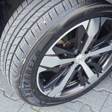 Peugeot 5008 II Crossover Facelifting 1.2 PureTech 130KM 2021 Peugeot 5008 II 1.2 Benzyna 130KM 7 foteli, Serwis, zdjęcie 13
