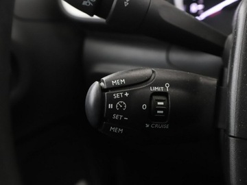 Citroen C3 III VAN 1.2 PureTech 82KM 2022 Citroen C3 Klimatyzacja Wspomaganie kierownicy, zdjęcie 28