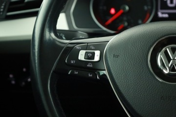 Volkswagen Passat B8 Variant 2.0 TDI BlueMotion SCR 150KM 2017 VW Passat 2.0 TDI, Automat, Navi, Klima, zdjęcie 14