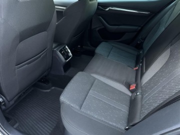 Skoda Octavia IV Liftback 2.0 TDI SCR 200KM 2022 Skoda Octavia 2.0TDI 200KM 4x4 Style DSG l LED Mat, zdjęcie 10