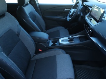 Nissan Qashqai III Crossover 1.3 DIG-T MHEV 158KM 2024 Nissan Qashqai 1.3 DIG-T MHEV, 1. Właściciel, zdjęcie 8