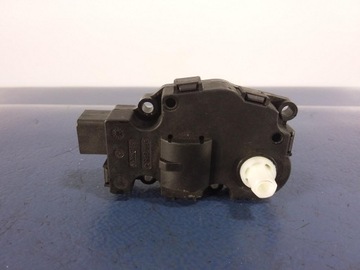 PORSCHE PANAMERA MOTOREK RADIÁTORU K9749006