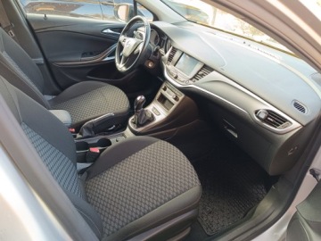 Opel Astra K Hatchback Facelifting 1.2 Turbo 130KM 2021 Opel Astra 1.2 K 130KM Salon PL 36 tyś km JAK NOWY po przeglądzie rok 2021, zdjęcie 9