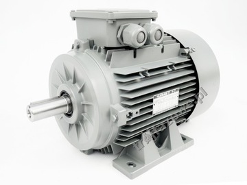 Электродвигатель 7,5кВт 2900 об/мин 112М2 ось 28 B3 IE2