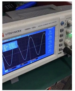 Автомобильный инвертор 12 В 230 В 2200 Вт ПОЛНЫЙ СИНУС